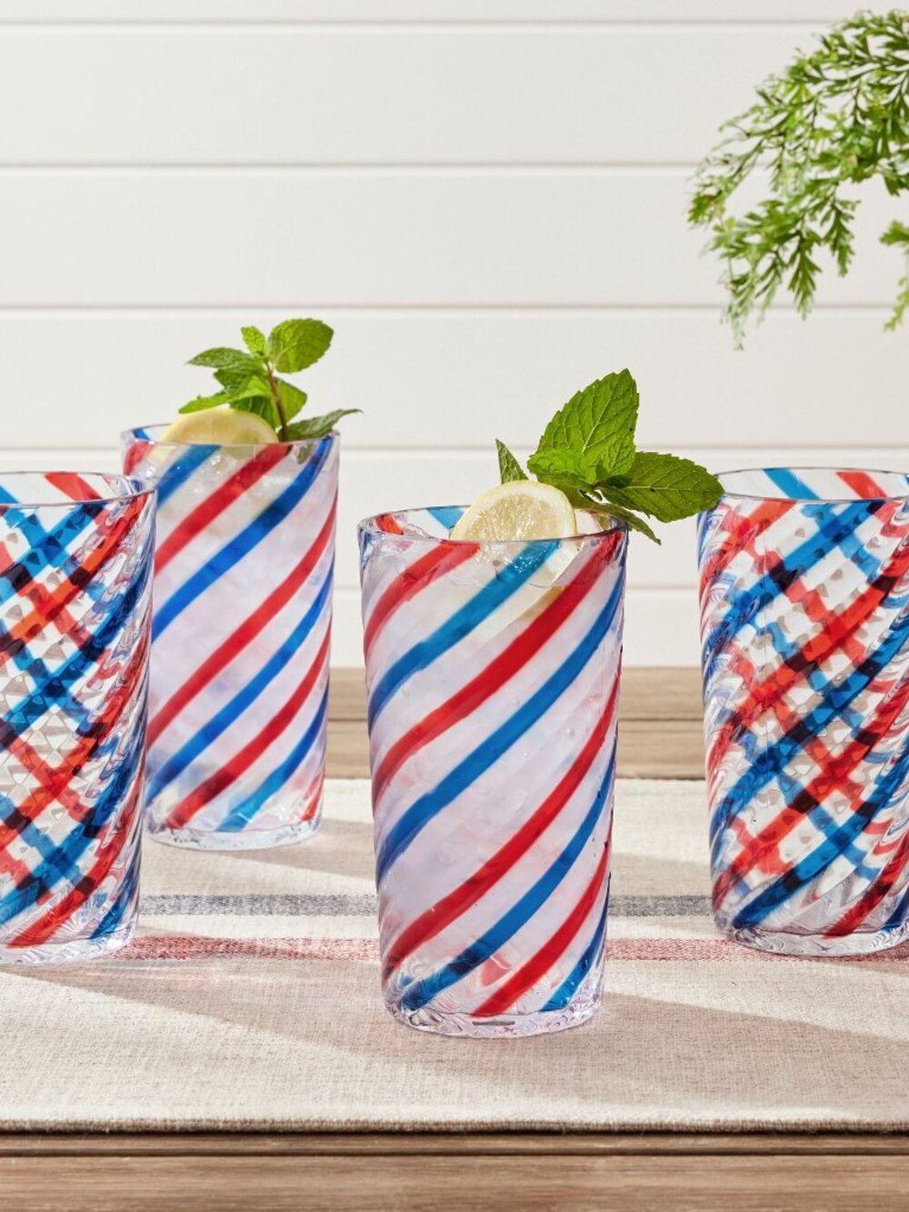 NEW S/4 Pottery Barn Americana Striped Outdoor TALL Plastic Tumblers 21 oz